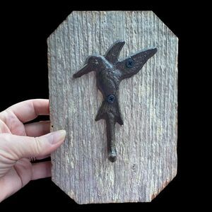 Cast Iron Hummingbird Hook on Rustic Wood Base Keys Coat Dog Leash Mask Holder
